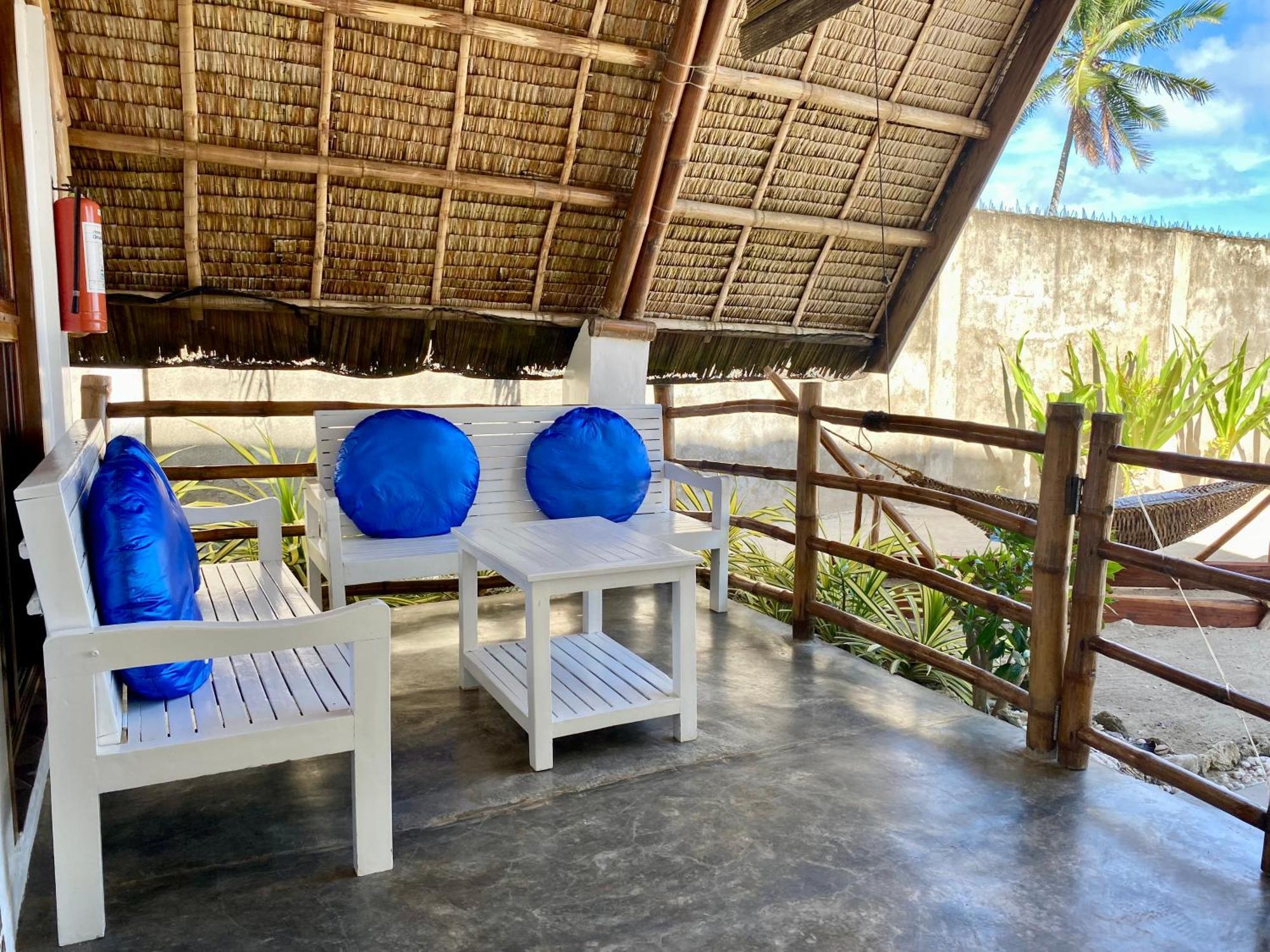Surya Beach Resort Palawan Aborlan Exterior foto