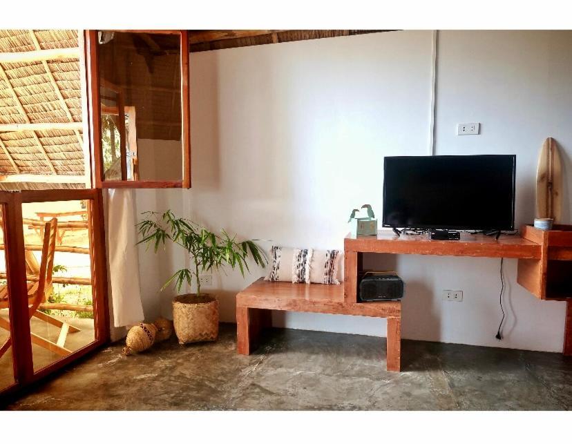 Surya Beach Resort Palawan Aborlan Exterior foto