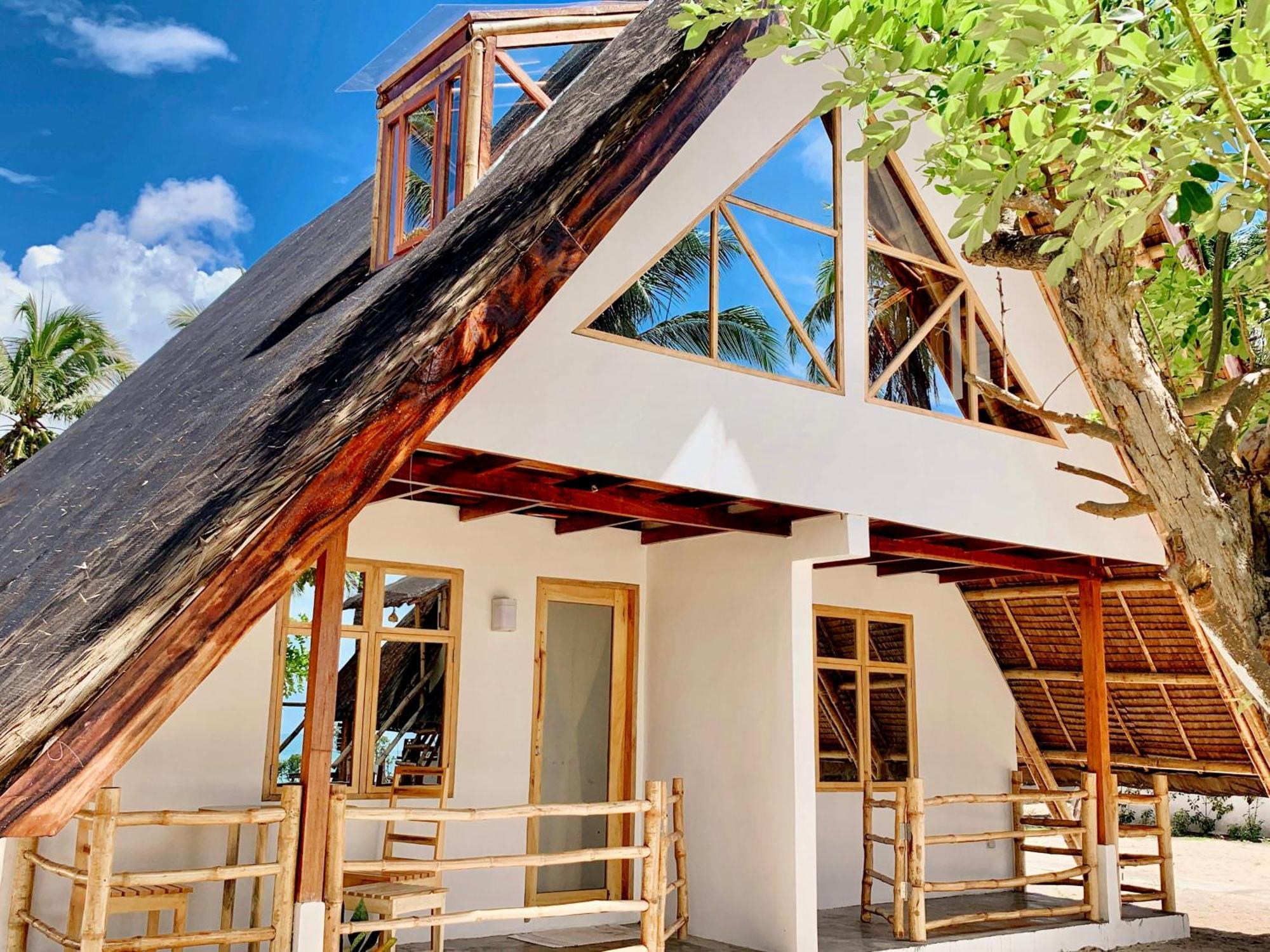 Surya Beach Resort Palawan Aborlan Exterior foto